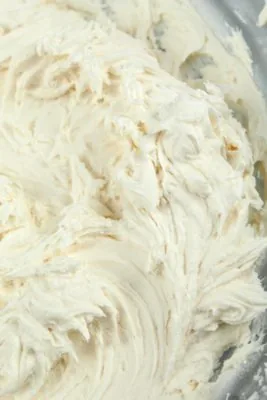 Vegan Vanilla Frosting
